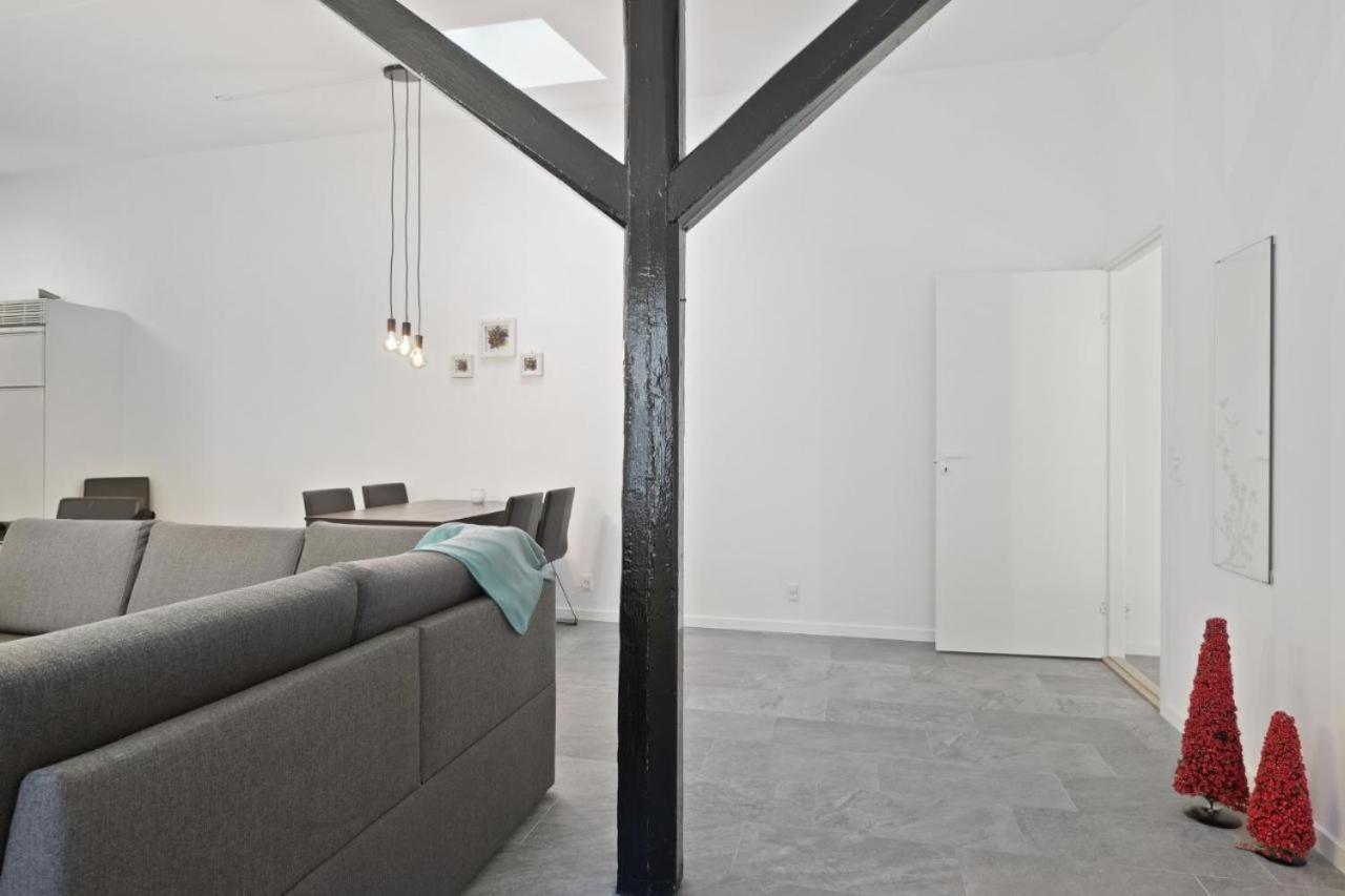 Charming - Luxurious 1 Bedroom Apartment In The Heart Of آلبورغ المظهر الخارجي الصورة