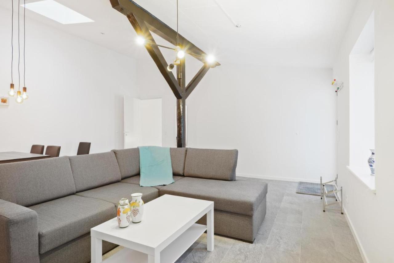 Charming - Luxurious 1 Bedroom Apartment In The Heart Of آلبورغ المظهر الخارجي الصورة